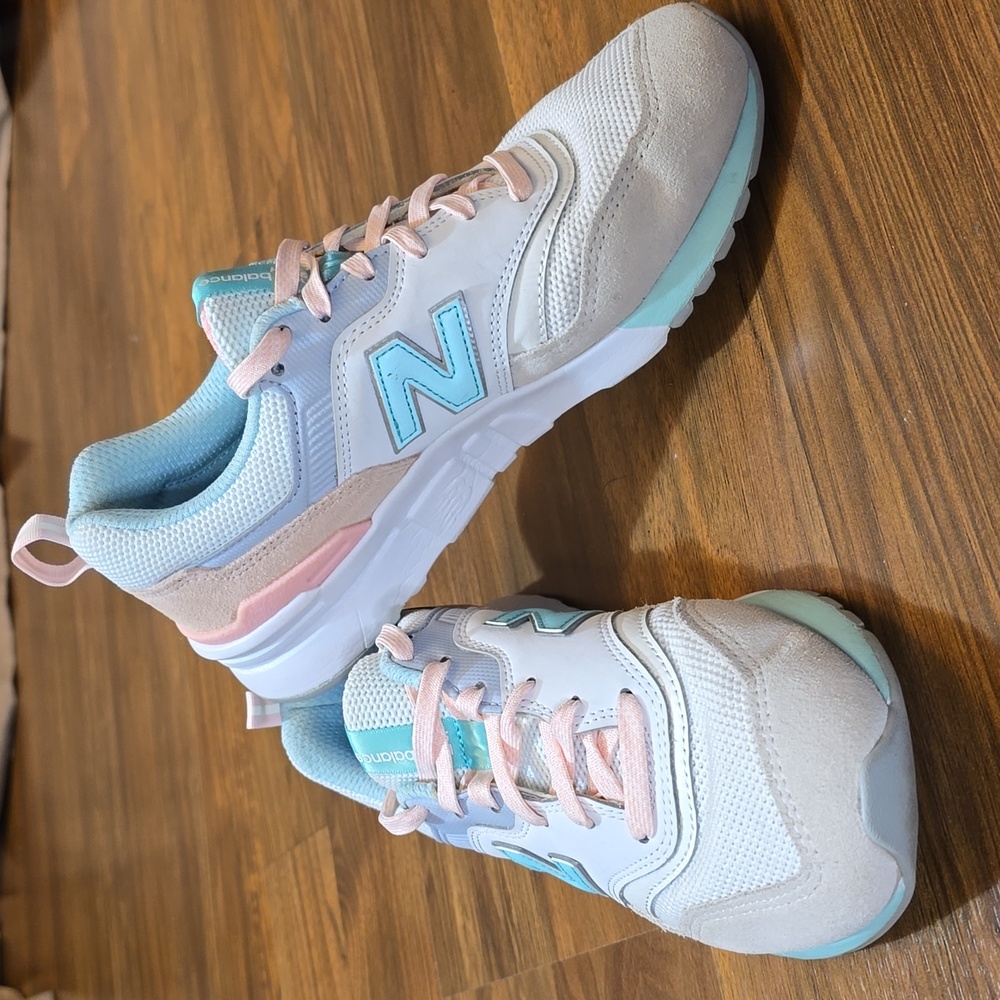 New Balance White and Pink Athletic Shoes
